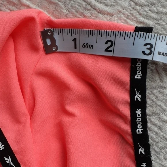 #29 REEBOK Shorts - Picture 6 of 8